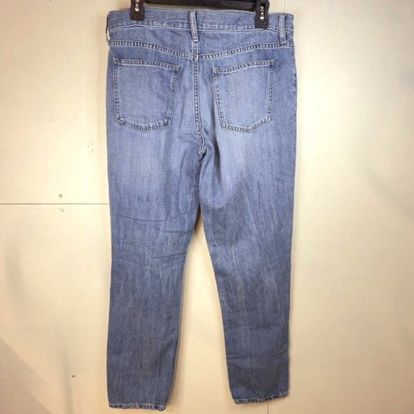 Women Gap Denim Size 30 Best Girlfriend Jeans Distressed Light Wash Inseam 27 - Picture 4 of 8